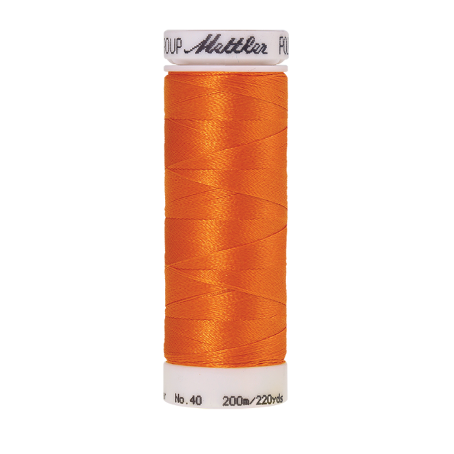 Amann Mettler Poly Sheen Pumpkin glänzt durch den trilobalen Fadenquerschnitt besonders schön. Zum Sticken, Quilten, Nähen. 200m Spule