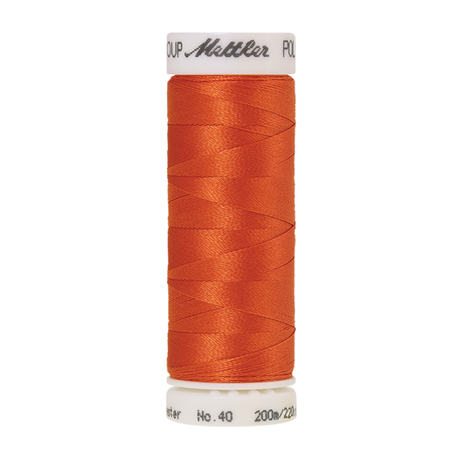 Amann Mettler Poly Sheen Clay glänzt durch den trilobalen Fadenquerschnitt besonders schön. Zum Sticken, Quilten, Nähen. 200m Spule