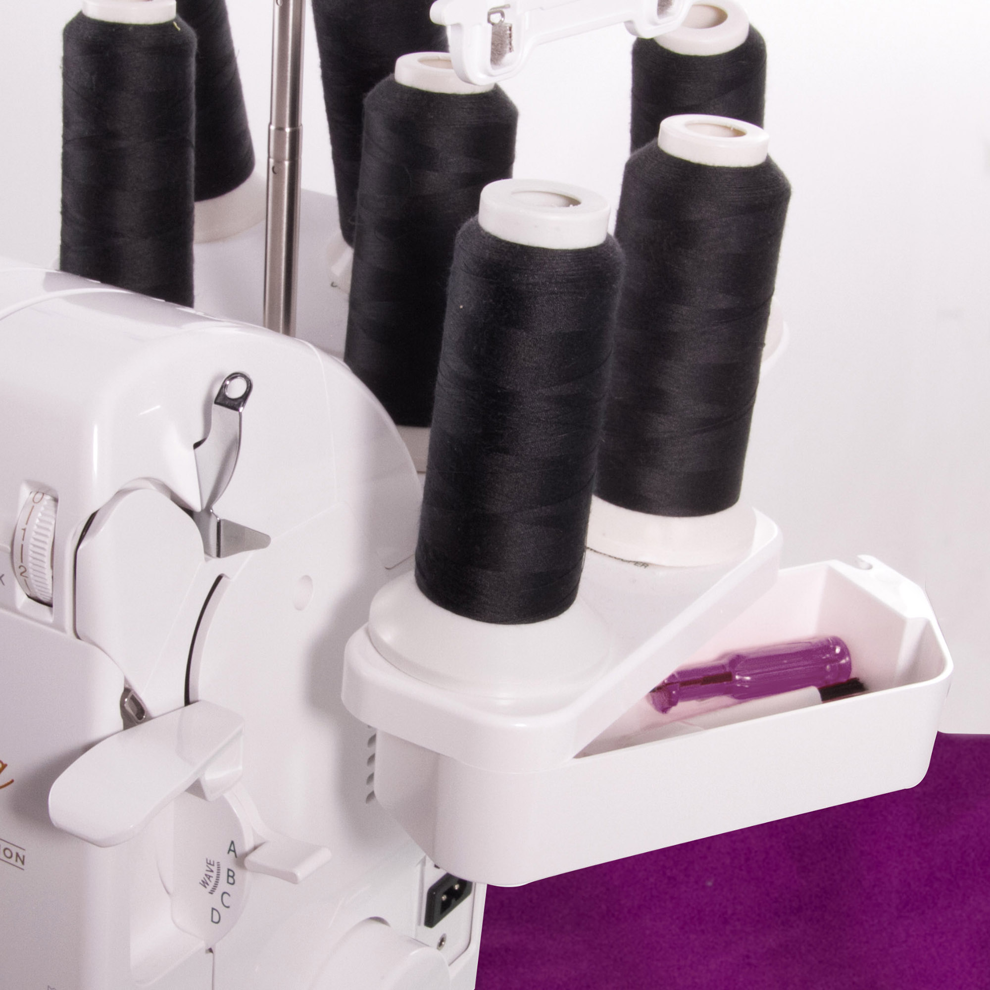  Practical accessory compartment for babylock Gloria